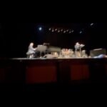 Homayoun Shajarian Instagram - ۰ ترانه ی “ای یار من” اجرای مونترال از دوربین تماشاگران… اثر انوشیروان روحانی شعر حضرت مولانا شمس مولانایش را رها کرده … ای یار من ای یارمن ای دلبر و دلدار من ای محرم و غمخوار من چون می روی بی من مرو… ای جانِ جان بی تن مرو … شمس می رود … آن طور که هیچ کس نداند کجاست…