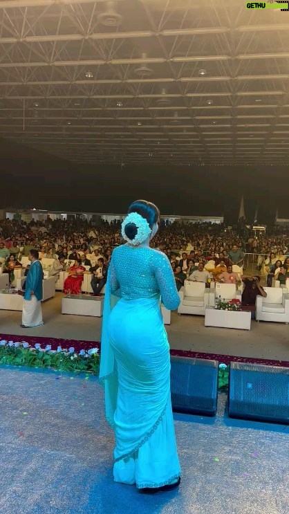 Honey Rose Instagram - @rjmithun What a wonderful reception we received in Sharjah....❤️
