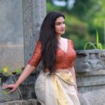 Honey Rose Instagram - Photography @baljithm Hairstyle @rahul_namo_ Pallassana