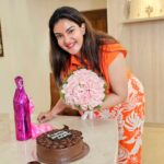 Honey Rose Instagram - I am truly touched by the number of messages and phone calls I received yesterday....Had a great Bday and you all made it even more magical... Thanks to each and every one of you for your kind greetings and blessings.....😍😍 ❤️ Love uuu all...😍 @aashiq_salaam_ @shikku_j_official__ @_nebu.john_cheppukulam__ @sreshtamakeup @assin_rv @7200jomin @ellaparisneofamilysalon @honeyrose834 @varghesethomas78