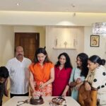 Honey Rose Instagram - Thank u so much for all your wishes and ❤️ Love uuu all...😍 @aashiq_salaam_ @shikku_j_official__ @_nebu.john_cheppukulam__ @sreshtamakeup @assin_rv @7200jomin @ellaparisneofamilysalon @honeyrose834 @varghesethomas78