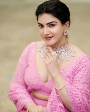 Honey Rose Instagram - Photography. @emerson_photographzz  @edisondavis_ 
Costume  @tanith_design 
Accessories @goodwillcollectionskerala 
Hairstyle @sreshtamakeup