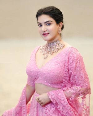 Honey Rose Instagram - Photography. @emerson_photographzz  @edisondavis_ 
Costume  @tanith_design 
Accessories @goodwillcollectionskerala 
Hairstyle @sreshtamakeup