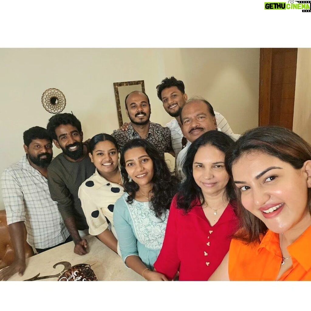 Honey Rose Instagram - I am truly touched by the number of messages and phone calls I received yesterday....Had a great Bday and you all made it even more magical... Thanks to each and every one of you for your kind greetings and blessings.....😍😍 ❤ Love uuu all...😍 @aashiq_salaam_ @shikku_j_official__ @_nebu.john_cheppukulam__ @sreshtamakeup @assin_rv @7200jomin @ellaparisneofamilysalon @honeyrose834 @varghesethomas78