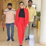 Honey Rose Instagram - Keep calm and be a lady in red❤️ Photography @Snehanjalidigital @prasadsneha007 @jkmenon_director Mua @renjurenjimar