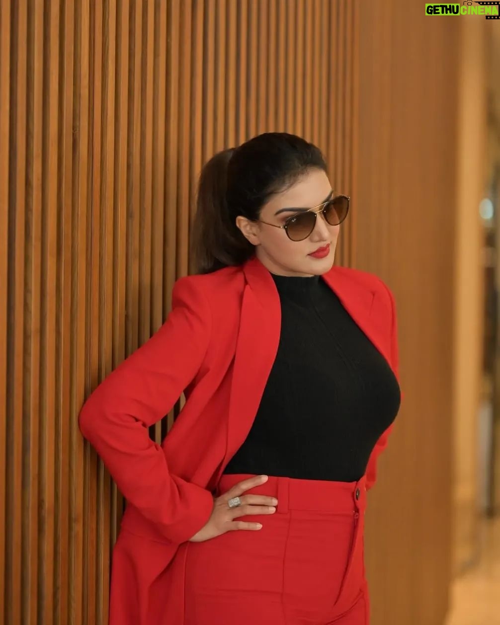 Honey Rose Instagram - Keep calm and be a lady in red❤️ Photography @Snehanjalidigital @prasadsneha007 @jkmenon_director Mua @renjurenjimar