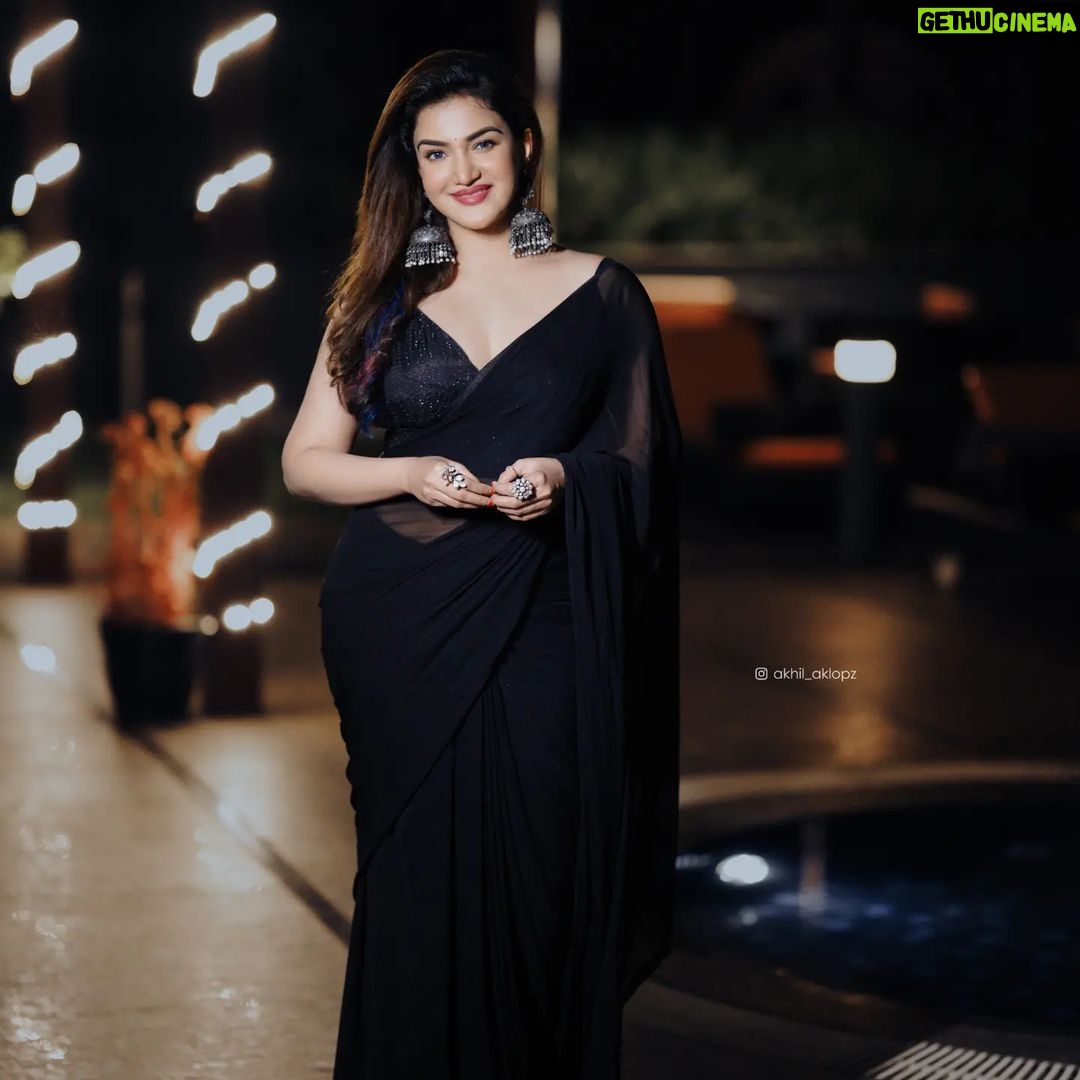 Honey Rose Instagram - Photography @akhil.aklopz Costume @tanith_design Accessories @anokhi_priyakishore