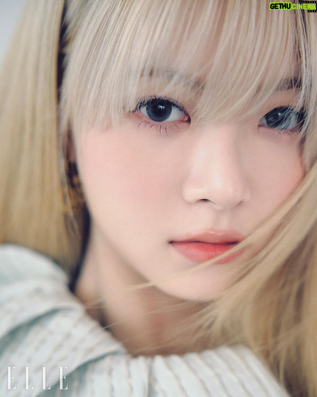 Hong Eun-chae Instagram - @louisvuitton #광고 #LVSS24 #LVGO14