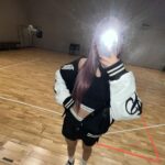 Hong Eun-chae Instagram - #kream💜 - - #협찬 #KREAM @kream.co.kr