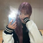 Hong Eun-chae Instagram - #kream💜 - - #협찬 #KREAM @kream.co.kr