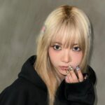 Hong Eun-chae Instagram - Make it look easy