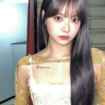Hong Eun-chae Instagram - 나비가 될 애송이