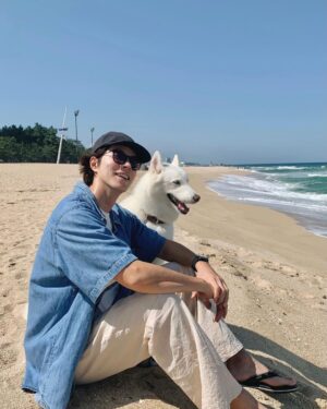 Hong Jong-hyun Instagram - 홍진💙