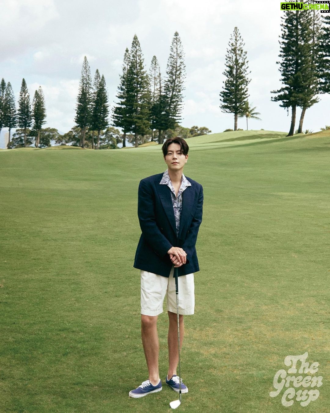Hong Jong-hyun Instagram - @thegreencup.official #TGCmag 5호에서 만나요.🏌🏻