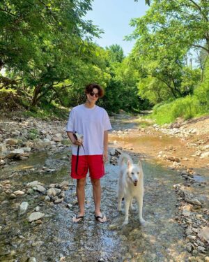 Hong Jong-hyun Instagram - 여름이다.