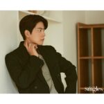 Hong Jong-hyun Instagram - 싱글즈 8월호. #singlesmagazine #개미가타고있어요