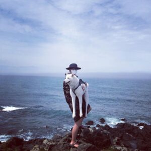 Hong Jong-hyun Instagram - 충성 사랑합니다.
돌아보니 행복한 군 생활을 했습니다.
좋은 사람들을 만나 추억도 만들고,
값진 경험을 하고 건강히 전역했습니다.
많은 분들에게 감사합니다.
덕분에 군 생활 잘 마칠 수 있었습니다.
감사합니다.
충성 사랑합니다.