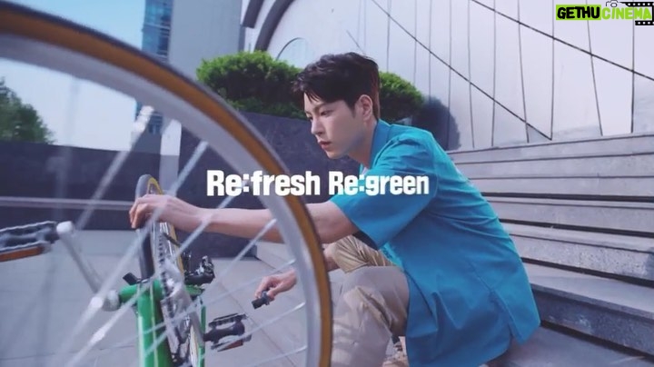 Hong Jong-hyun Instagram - 더운날 사이다 하세요! #refresh #regreen #칠성사이다 😆