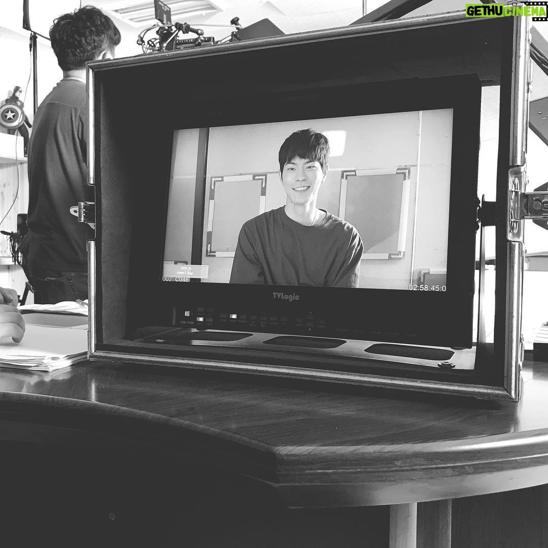 Hong Jong-hyun Instagram - 1년전 즈음-시작의 날. #다시봄 #호민