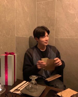 Hong Jong-hyun Instagram - 🧡 #자랑