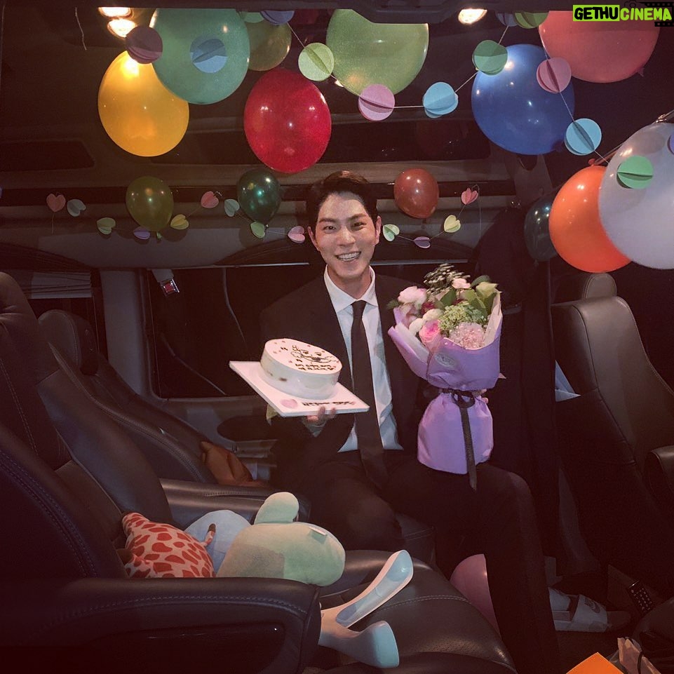 Hong Jong-hyun Instagram - 마지막 촬영날. 태주팀에게 받은 선물..😭석중,혜연,윤정,지민,은진,도경, 다들 정말 고생많았다! 고마워요.