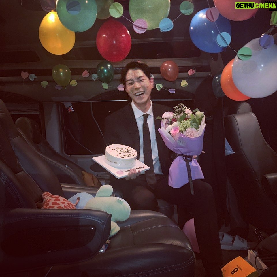 Hong Jong-hyun Instagram - 마지막 촬영날. 태주팀에게 받은 선물..😭석중,혜연,윤정,지민,은진,도경, 다들 정말 고생많았다! 고마워요.