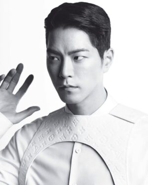 Hong Jong-hyun Instagram - wkorea @mokjungwook @seunga.yoning @lili_939