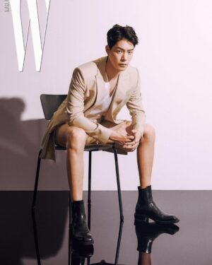 Hong Jong-hyun Instagram - wkorea @mokjungwook @seunga.yoning @lili_939