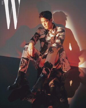 Hong Jong-hyun Instagram - wkorea @mokjungwook @seunga.yoning @lili_939