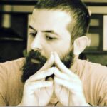 Houman Seyyedi Instagram – برای آخرین دیدار با عباس کیارستمی
يکشنبه ساعت 9 صبح ،ما در خیابان حجاب مقابل کانون پرورش هستیم،
شما هم بیائید