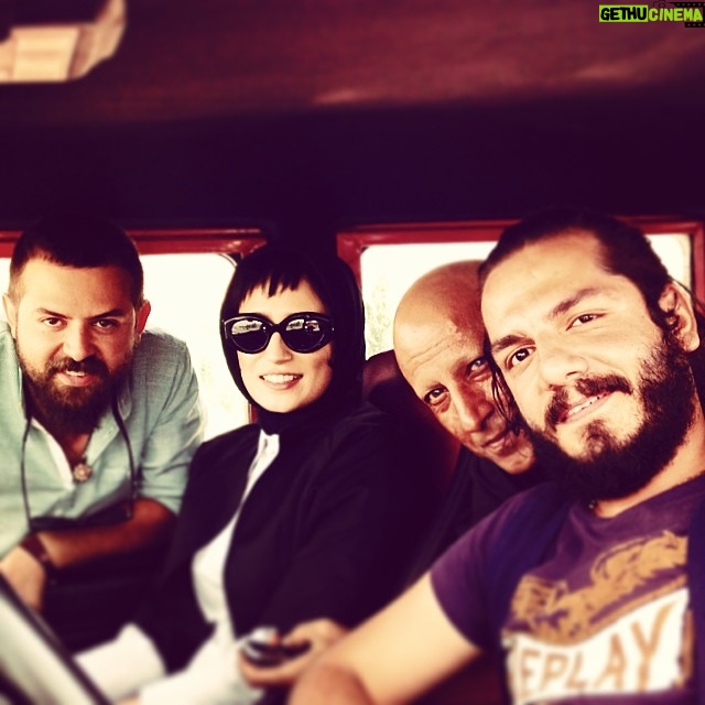 Houman Seyyedi Instagram - تو خواب و بيداريم اين روزها فقط شما هستين #اعترافات ذهن خطرناك من#