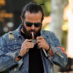 Houman Seyyedi Instagram - تنها یک تفاوت بین یک مرد دیوانه و من وجود دارد. دیوانه فکر می کند او عاقل است،من می دانم که من دیوانه هستم. سالوادور دالی عکس :معین باقری