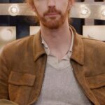 Hozier Instagram - @hozier plays #AskMeAnything backstage at @goodmorningamerica and shares the inspiration behind his album “Unreal Unearth.” 🎶 #HozierOnGMA #AskMeAnything #PopCulture