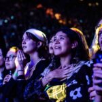 Hozier Instagram – That was an incredible reception, Salt Lake City. Thank you for bringing so much energy and love to that show, I was blown away. So much love 🖤

📸 @ruthlessimagery Maverik Center