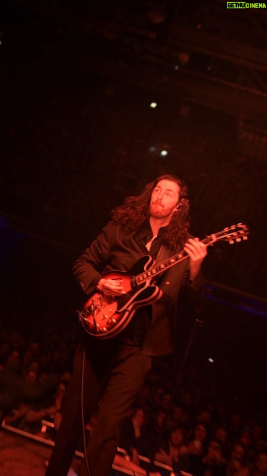 Hozier Instagram - Dublin, thank you for all the support across these three wonderful nights. On our final night we raised €420,000 for @childlinebyispcc thanks to you. Thank you to @yevagabonds for bringing their stunning music to our final night, and to @thelastdinnerparty for joining us across the tour! It’s been a true joy. 🎥 @RuthlessImagery 3 Arena Dublin
