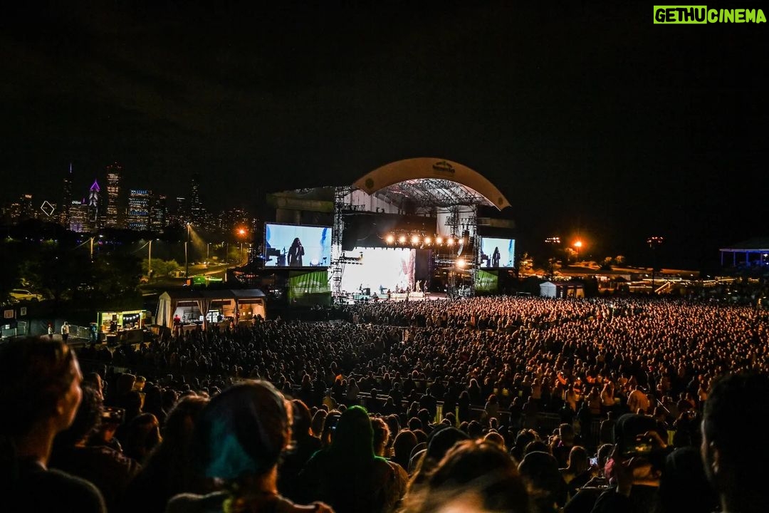 Hozier Instagram - I’ve a lot of love for this city. Thank you to everyone in Chicago who came to the show at @huntingtonbankpavilion, it was so good to play these songs to you and walk your beautiful streets again. 📸 @ruthlessimagery Huntington Bank Pavilion