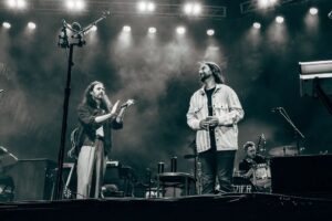 Hozier Instagram - @ironblossomrva! Thank you for giving us all that lift the other night, so good to melt on that stage with you in Richmond. Thank you again to the incredible @noahkahanmusic for joining me up there and bringing us all so much joy!

📸 @hutchandstuff