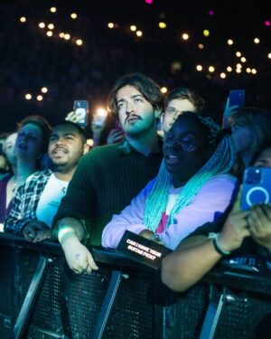 Hozier Instagram - Amsterdam, it was such a joy to be back in your beautiful city. Thank you for joining me and for showing all that love last night, I really felt it up there. 

📸 @ruthlessimagery