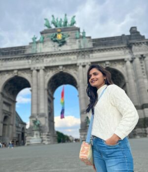 Hruta Durgule Instagram - Grateful🤍
#just #travel #throwback #brussels #goodvibes #positivity #grateful