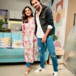 Hruta Durgule Instagram - This Christmas 🎄 we -together bring a little something to the gram ! Stay tuned 🙌🏻 😎 #team #love #couple #surprise #comingsoon 🎥 😎