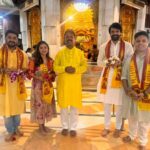 Hruta Durgule Instagram - प्रदर्शनाच्या निमित्ताने 'कन्नी' चित्रपटाच्या टीमने श्री सिद्धिविनायक मंदिरात दर्शन घेऊन गणपती बाप्पाचा आशीर्वाद घेतला.. 'कन्नी' ८ मार्चपासून सर्व चित्रपटगृहांत! Book Tickets Now Link In Bio Kanni On 8 March Kanni Written & Directed By : Sameer Joshi Presented By : Malhar Picture Company Produced By : Amit Bhargad | Gagan Meshram | Vaibhav Bhor | Sunny Rajani Co Produced By: Grace Masih Production : Naughty Penguins Entertainment | Beyond Imagination Films | Chrome Films Ltd Distribution : AA Films Starring : Hruta Durgule | Ajinkya Raut | Shubhankar Tawde | Vallari Viraj | Rishi Manohar