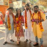 Hruta Durgule Instagram - प्रदर्शनाच्या निमित्ताने 'कन्नी' चित्रपटाच्या टीमने श्री सिद्धिविनायक मंदिरात दर्शन घेऊन गणपती बाप्पाचा आशीर्वाद घेतला.. 'कन्नी' ८ मार्चपासून सर्व चित्रपटगृहांत! Book Tickets Now Link In Bio Kanni On 8 March Kanni Written & Directed By : Sameer Joshi Presented By : Malhar Picture Company Produced By : Amit Bhargad | Gagan Meshram | Vaibhav Bhor | Sunny Rajani Co Produced By: Grace Masih Production : Naughty Penguins Entertainment | Beyond Imagination Films | Chrome Films Ltd Distribution : AA Films Starring : Hruta Durgule | Ajinkya Raut | Shubhankar Tawde | Vallari Viraj | Rishi Manohar