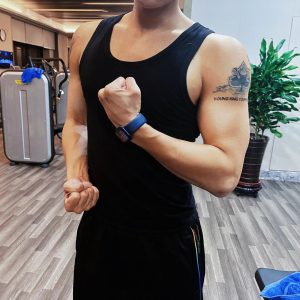 Huang Zitao Instagram - 一旦开始绝不会回到过去懒惰的自己。