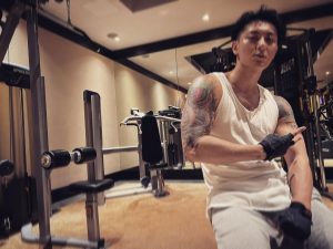 Huang Zitao Instagram - 🐉