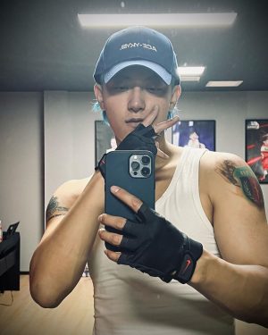 Huang Zitao Instagram - 