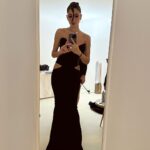 Huda ElMufti Instagram – The magical night @cartier ❤️‍🔥

Special thanks to my team ✌🏽
Dress @monotofficial 
Mua @sharifftanyous 
Stylist @bypoucyelshahawy 
Hair @silviahairstyling 
Bag @maisonvalentino Dubai, United Arab Emirates