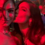 Huda ElMufti Instagram – The magical night @cartier ❤️‍🔥

Special thanks to my team ✌🏽
Dress @monotofficial 
Mua @sharifftanyous 
Stylist @bypoucyelshahawy 
Hair @silviahairstyling 
Bag @maisonvalentino Dubai, United Arab Emirates