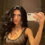 Huda ElMufti Instagram – Big Feng shui energyyyy ❤️‍🩹🐟🙏🏾🍓🍃🕊🫶🏽🧿🥡❤️‍🩹😍🤦🏻‍♀️🫠 London UK