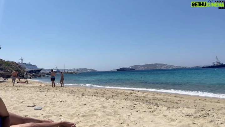 Huda ElMufti Instagram - 🫶🏽☀️🫶🏽 Athens, Santorini, Mykonos