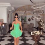 Huda ElMufti Instagram - One year wiser ! 💚🌱🎂🤍🫶🏽 December 6th :) @sharifftanyous my green dress from @mrskeepaofficial